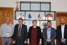   Վայոց ձորի մարզպետ Կոլյա Միքաելյանն ընդունել է  ԿԽՄԿ Հայաստանյան պատվիրակությանը